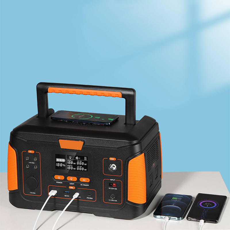 Outdoor Power Bank With Ac Outlet - Générateur solaire portable pour le camping
